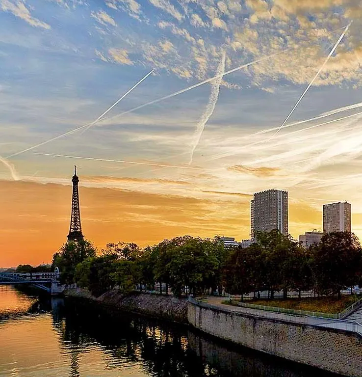 דירה פריז Loft 5 Places With View On Eiffel Tower